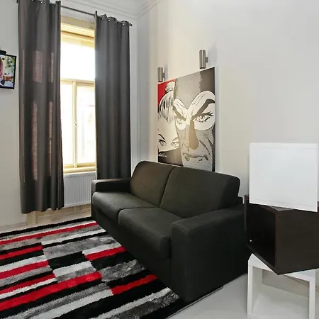 House - The Modern Flat *