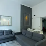 House - The Modern Flat Apartman Prága