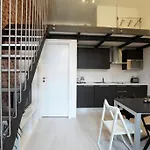 House - The Modern Flat *