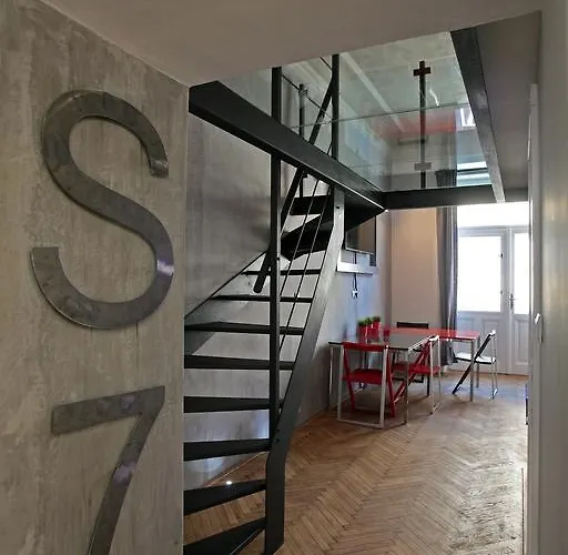 House - The Modern Flat Apartmán