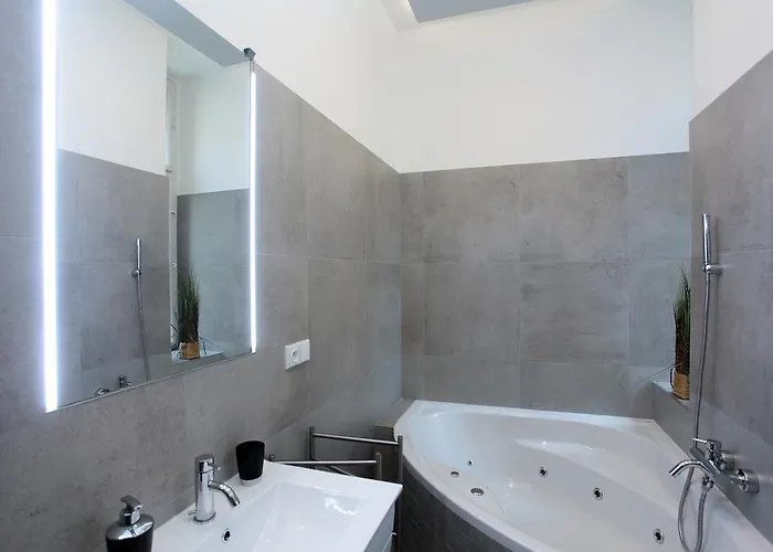 House - The Modern Flat Apartmán