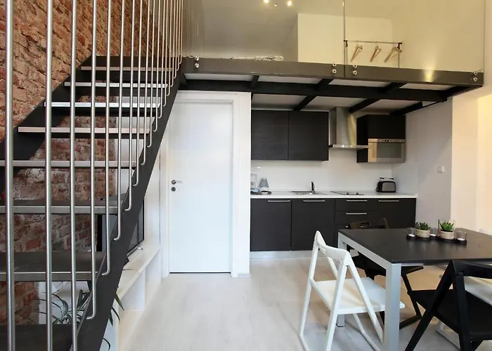 House - The Modern Flat *