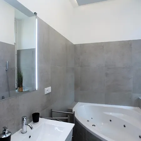 House - The Modern Flat Διαμέρισμα