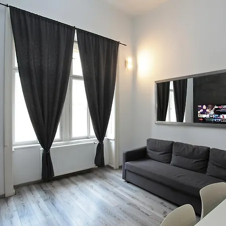 House - The Modern Flat *