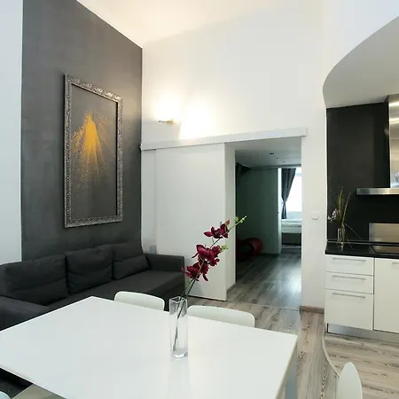 House - The Modern Flat