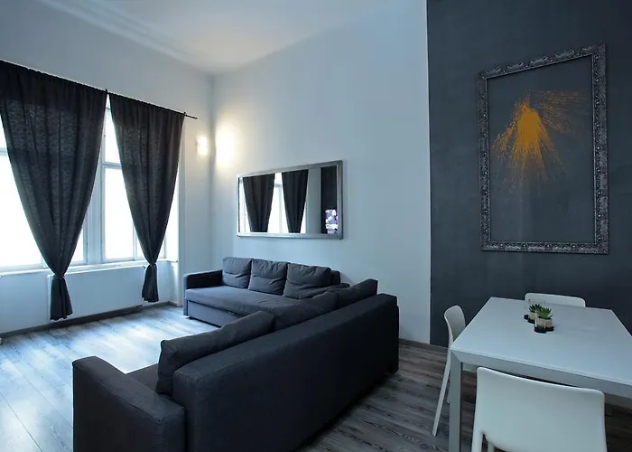House - The Modern Flat