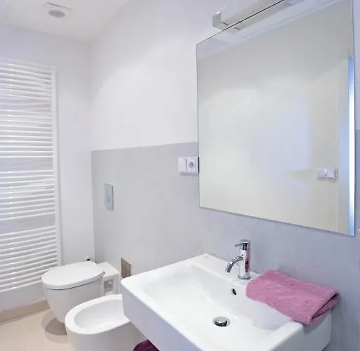 House - The Modern Flat Apartamento *